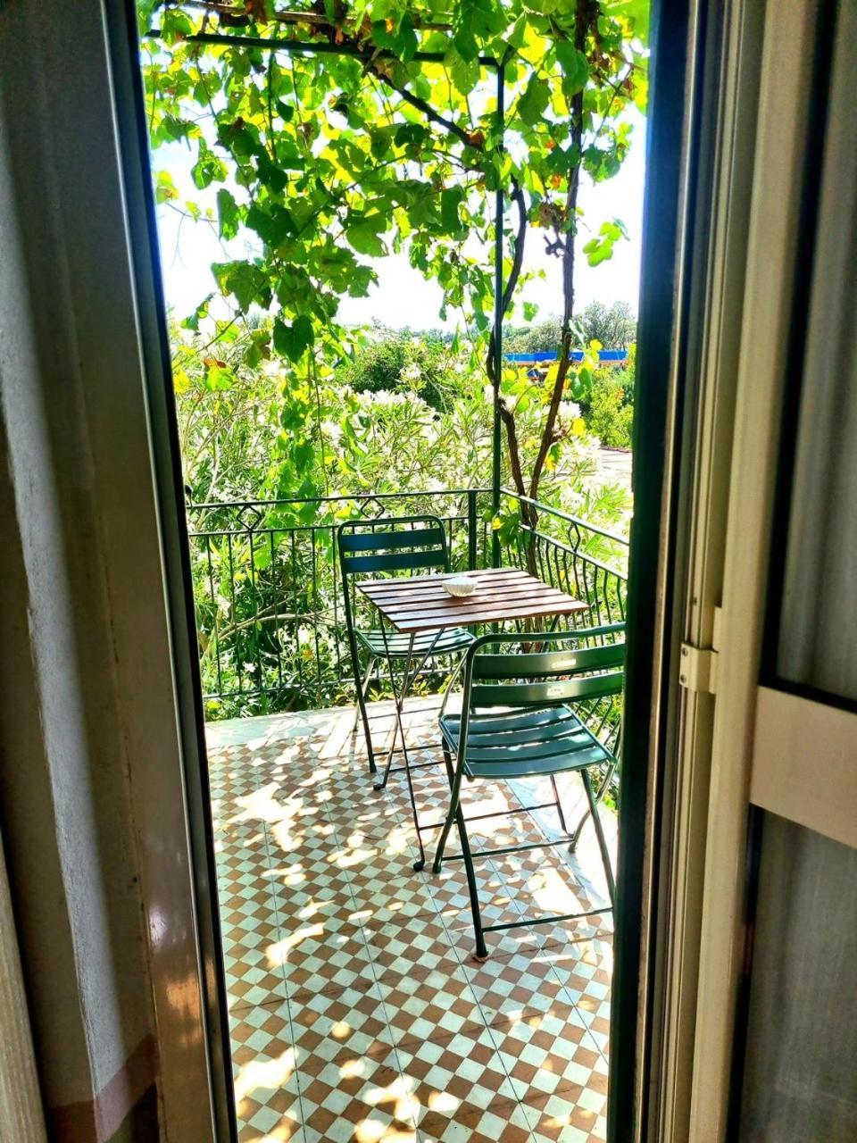 Bed and Breakfast Casa Cambini à Marina di Massa Extérieur photo
